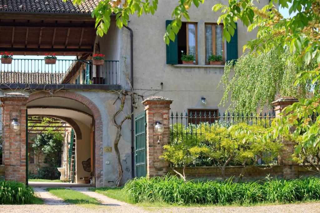 Tenuta Terensano Monleale Exterior photo
